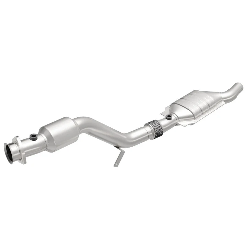 MagnaFlow Direct Fit Catalytic Converter 04-05 Audi Allroad 4.2L Passenger Side