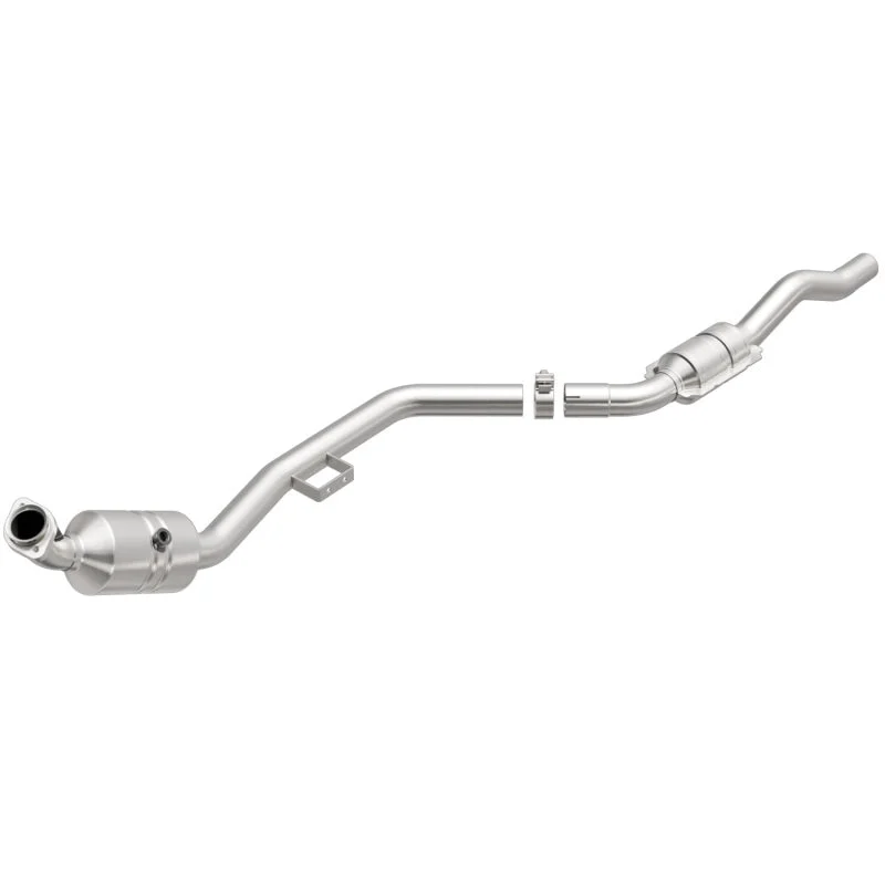 MagnaFlow Direct Fit Catalytic Converter 07-09 Mercedes E350 3.5L