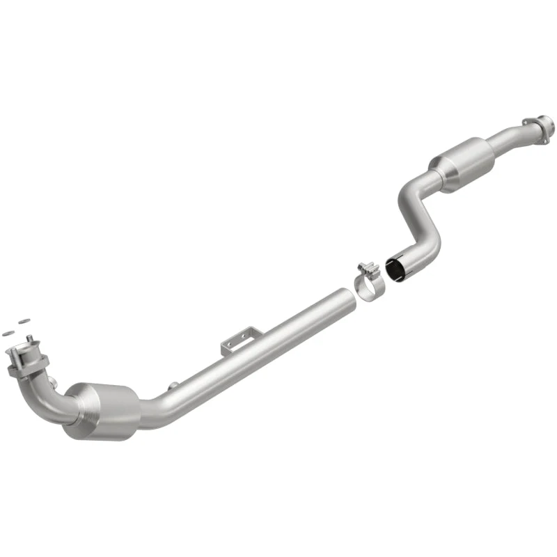 MagnaFlow Direct Fit Catalytic Converter 98-03 Mercedes E320 3.2L