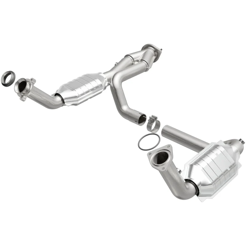 MagnaFlow DF Cat. Conv 02-06 Cadillac Truck. 8 5.3L Dual Conv. Y-Pipe Assy 2wd/Chevy Truck 99-07