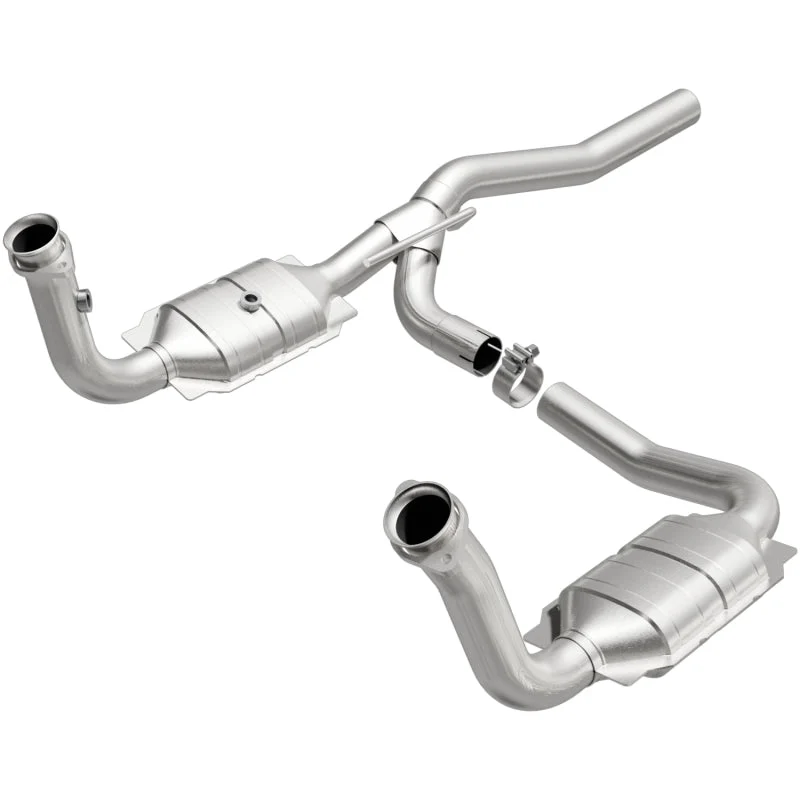 MagnaFlow Direct Fit Catalytic Converter 2009-2012 Dodge Nitro 3.7L Underbody