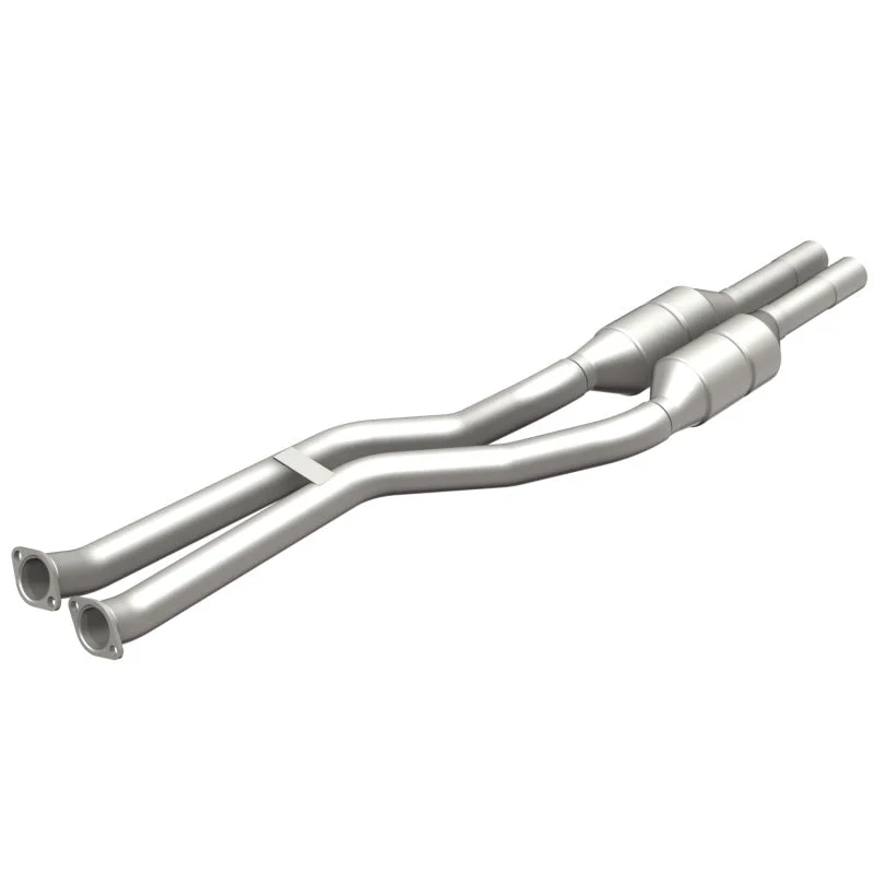 MagnaFlow Direct Fit Catalytic Converter BMW 3 01-06 Rear OEM