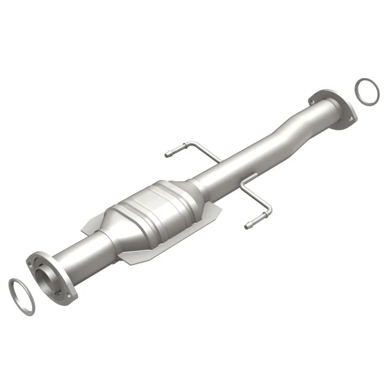 MagnaFlow Direct Fit Catalytic Converter 02-04 Toyota Tacoma 2.7L Rear