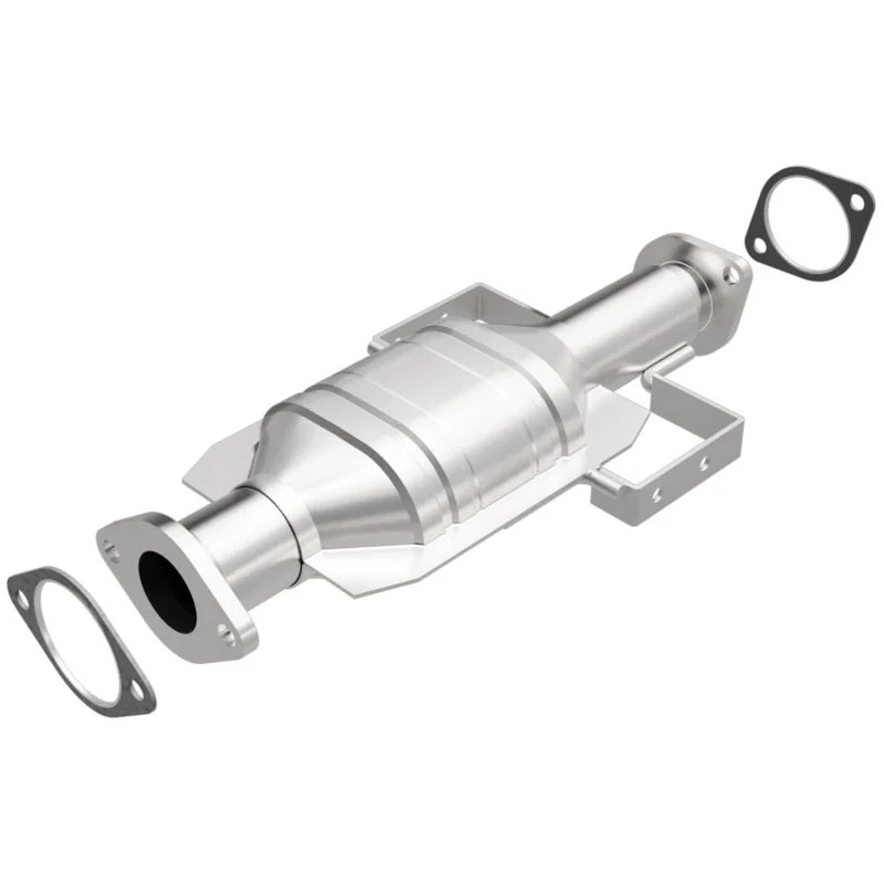 MagnaFlow Direct Fit Catalytic Converter 95 Sebring/Aven 2.5 Rear CA