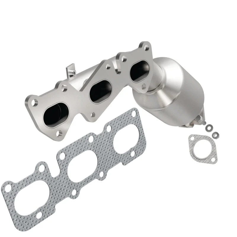 MagnaFlow Direct Fit Catalytic Converter 10-12 Hyundai Genesis 3.8L