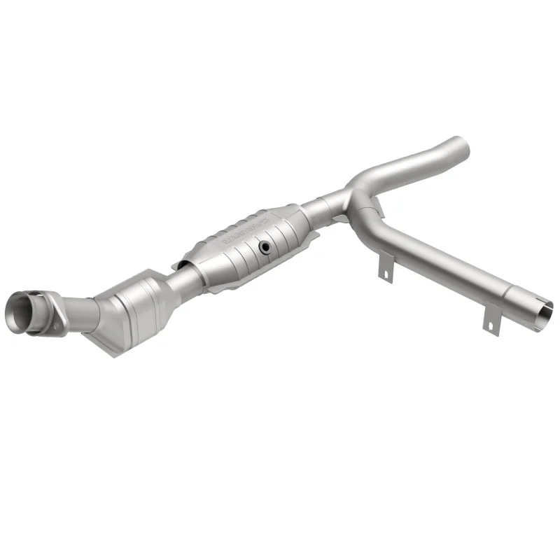 MagnaFlow Direct Fit Catalytic Converter Ford 02-04 F-150 4.2L