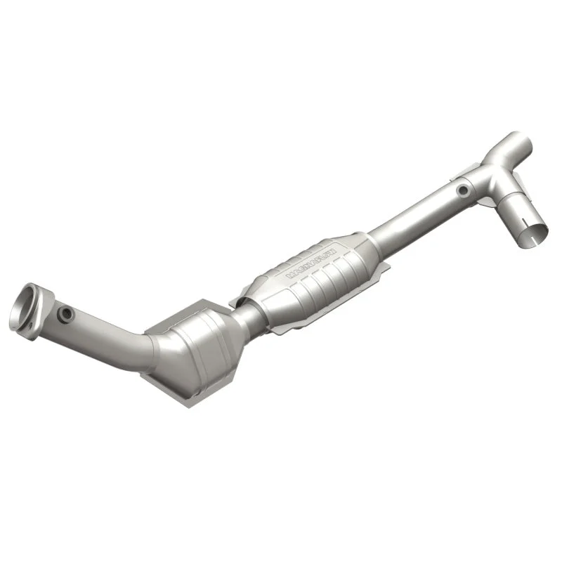MagnaFlow Direct Fit Catalytic Converter 98 Ford Expedition 5.4L