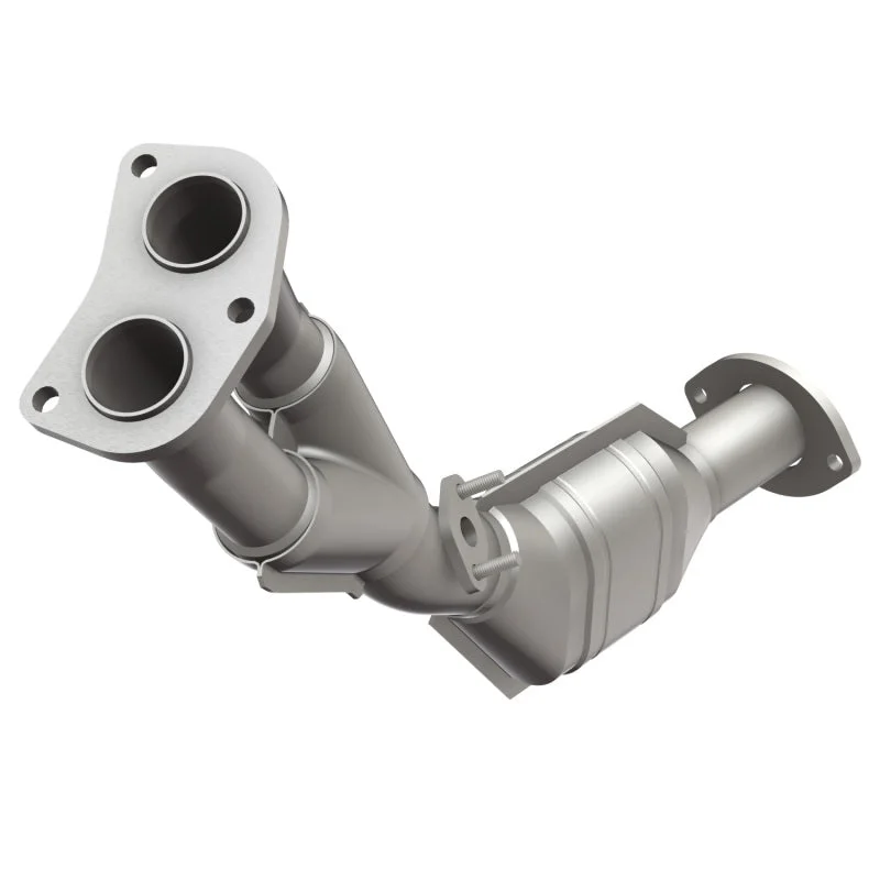 MagnaFlow Direct Fit Catalytic Converter 01-04 Tacoma 2.7L front 49S