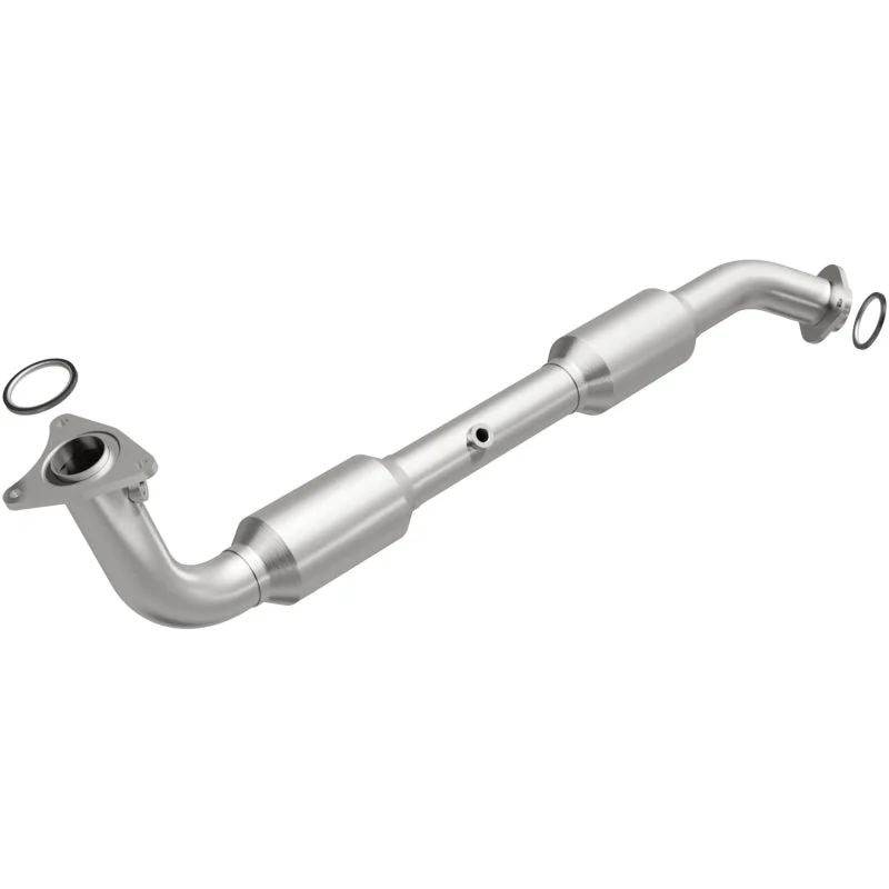 MagnaFlow 13-17 Lexus LX570 5.7L Direct Fit Converter
