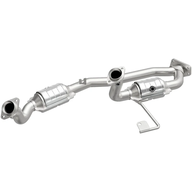 MagnaFlow Direct Fit Catalytic Converter 01-03 Windstar 3.8 OEM