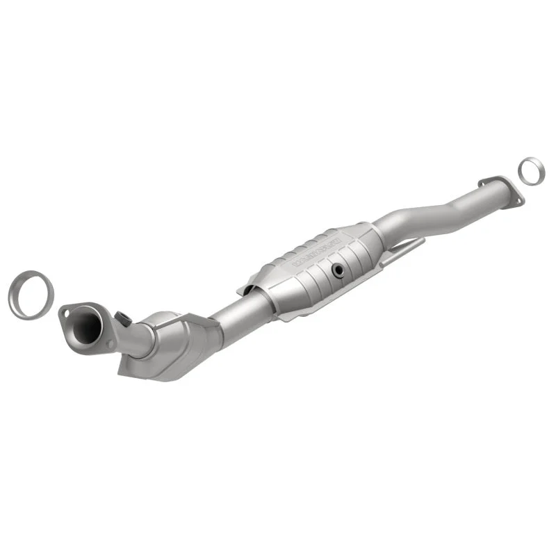 MagnaFlow Direct Fit Catalytic Converter 01-06 Ford Ranger 2.3L