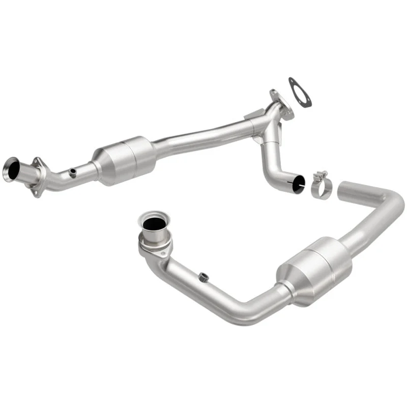 MagnaFlow Direct Fit Catalytic Converter 00-03 Ford E150 5.4L