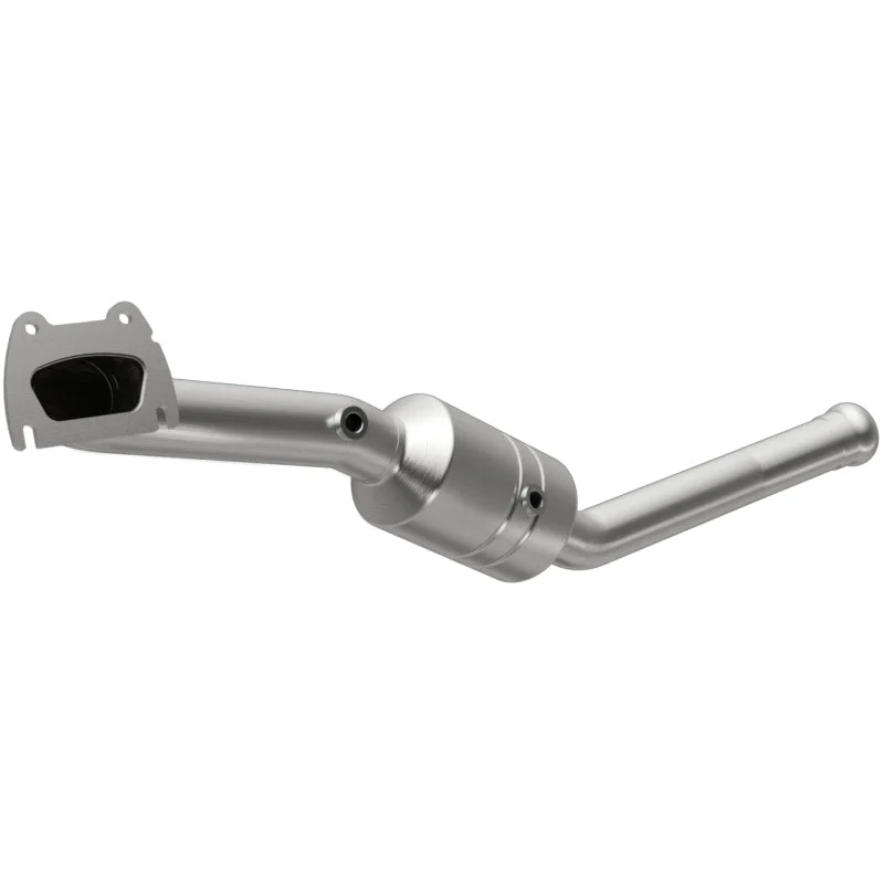 MagnaFlow Direct Fit Catalytic Converter 2011 Grand Cherokee 3.6L PS