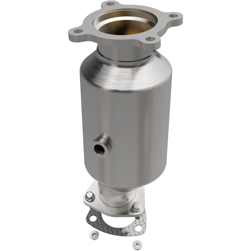 MagnaFlow Direct Fit Catalytic Converter 18-20 Audi Q5 Underbody