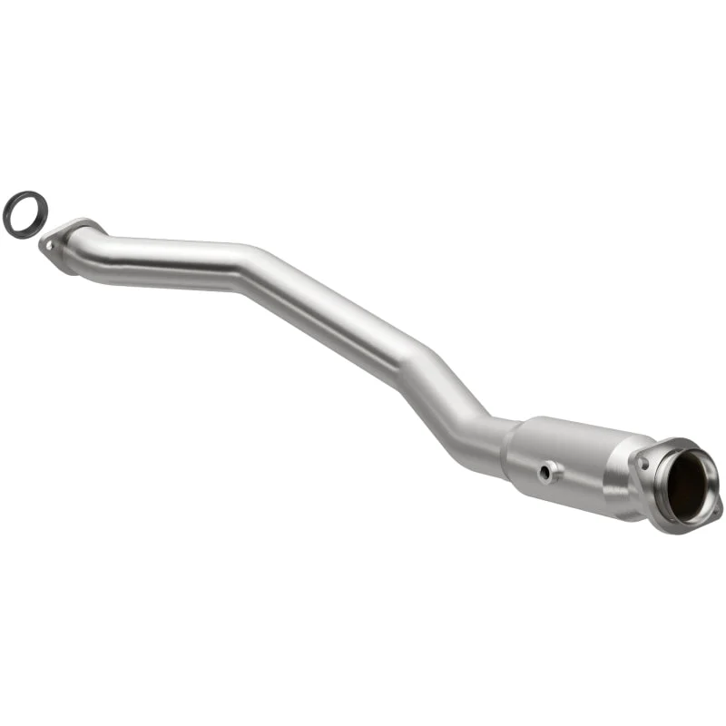MagnaFlow Direct Fit Catalytic Converter 2012-2017 Grand Cherokee V8 6.4 OEM Underbody
