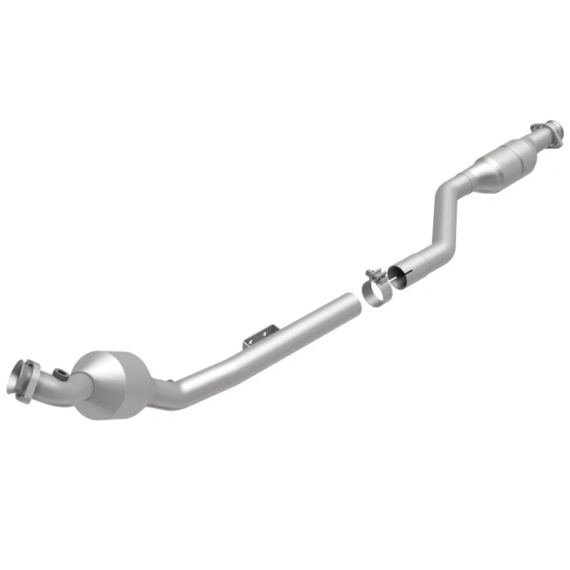 MagnaFlow Direct Fit Catalytic Converter 00-02 Mercedes E430 4.3L
