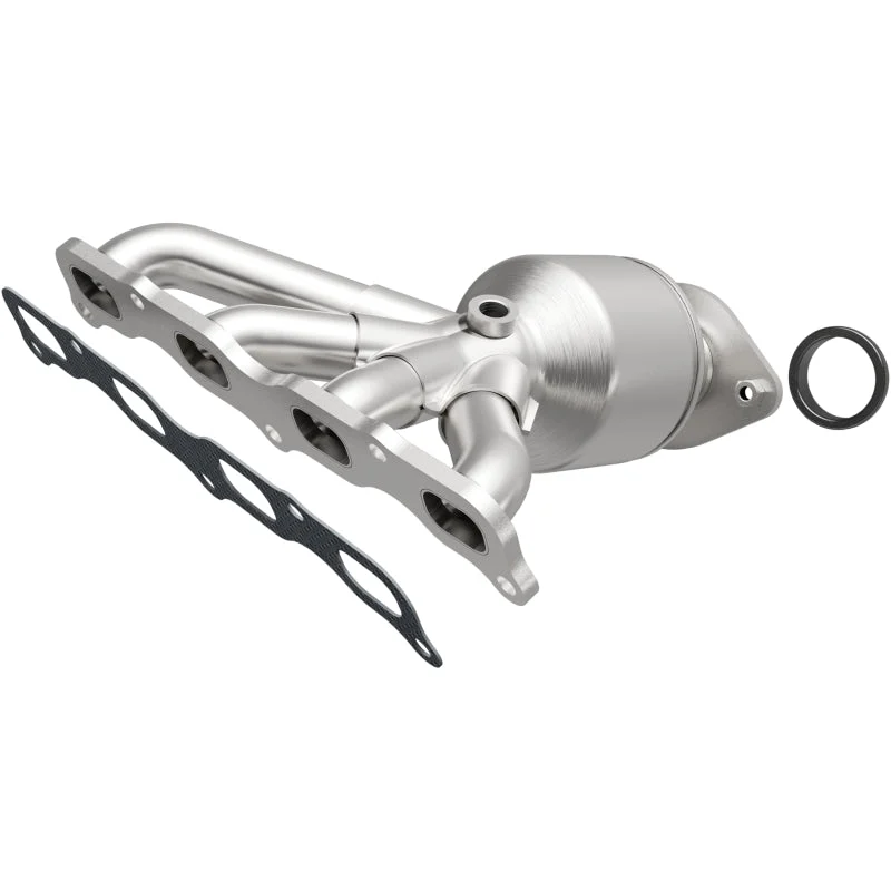 MagnaFlow 2016 Mitsubishi Outlander Manifold 2.4L Direct Fit Catalytic Converter