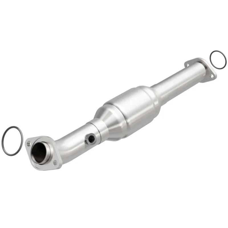 MagnaFlow Direct Fit Catalytic Converter 05-09 Toyota Tacoma 4.0L P/S Rear