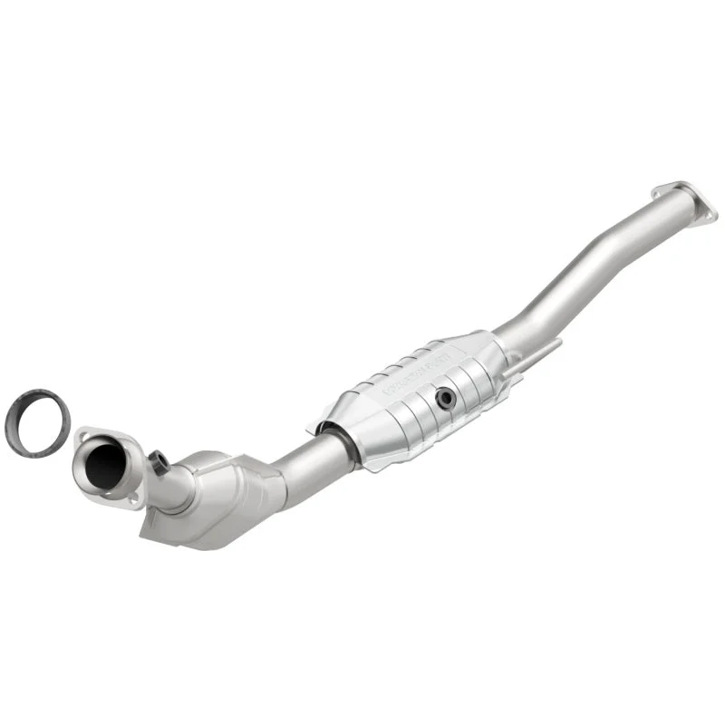 MagnaFlow Direct Fit Catalytic Converter 04-06 Ford Ranger 2.3L CA