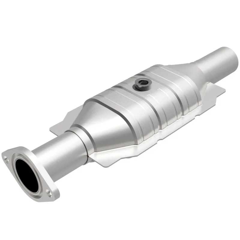 MagnaFlow Direct Fit Catalytic Converter 10-12 Ford Fusion 2.5L
