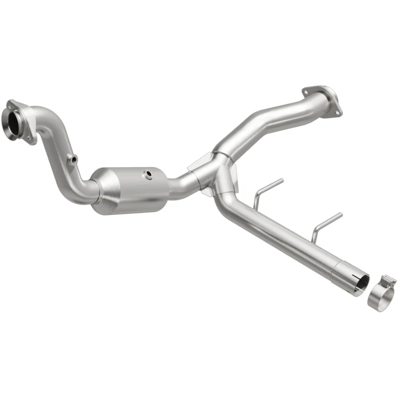 MagnaFlow Direct Fit Catalytic Converter 15-17 Ford F150 V6 2.7L OEM Underbody