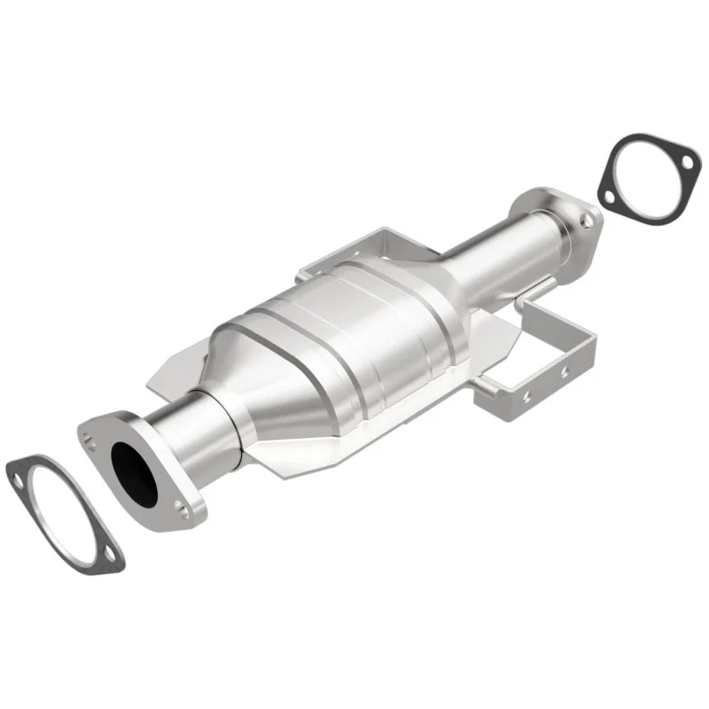 MagnaFlow Direct Fit Catalytic Converter 96 Dodge Avenger 2.5L
