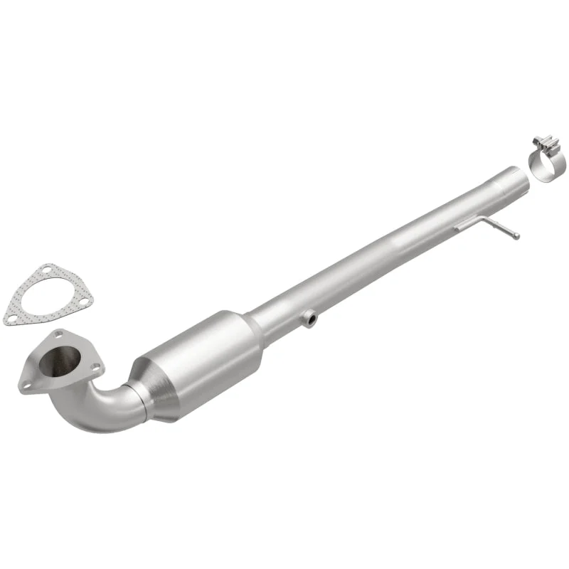 MagnaFlow Direct Fit Catalytic Converter 07-09 Range Rover v8 4.2/4.4L OEM Underbody