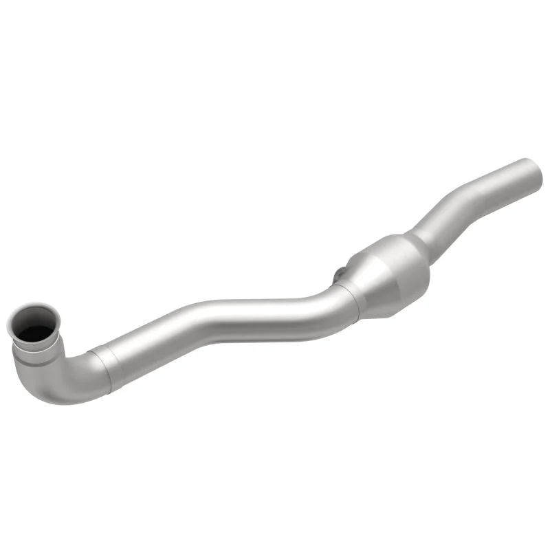 MagnaFlow Direct Fit Catalytic Converter 06- GM Silv/Sierra 6.6L