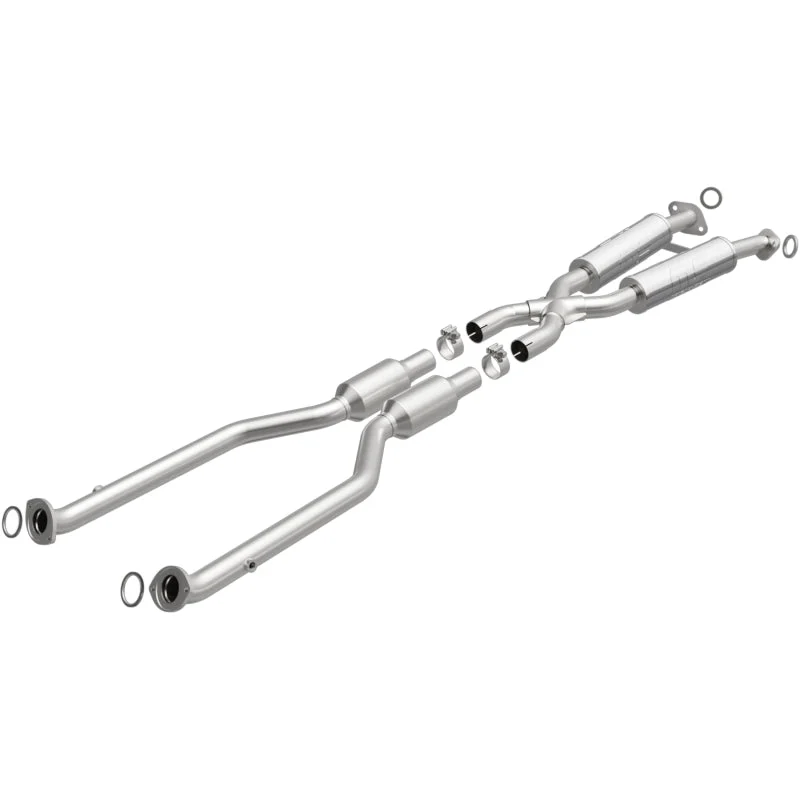 MagnaFlow 15-17 RC350 V6 3.5 OEM Underbody Direct Fit Converter