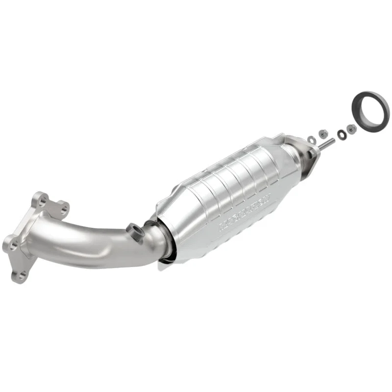 MagnaFlow Direct Fit Catalytic Converter 10-11 Cadillac CTS 3.0L