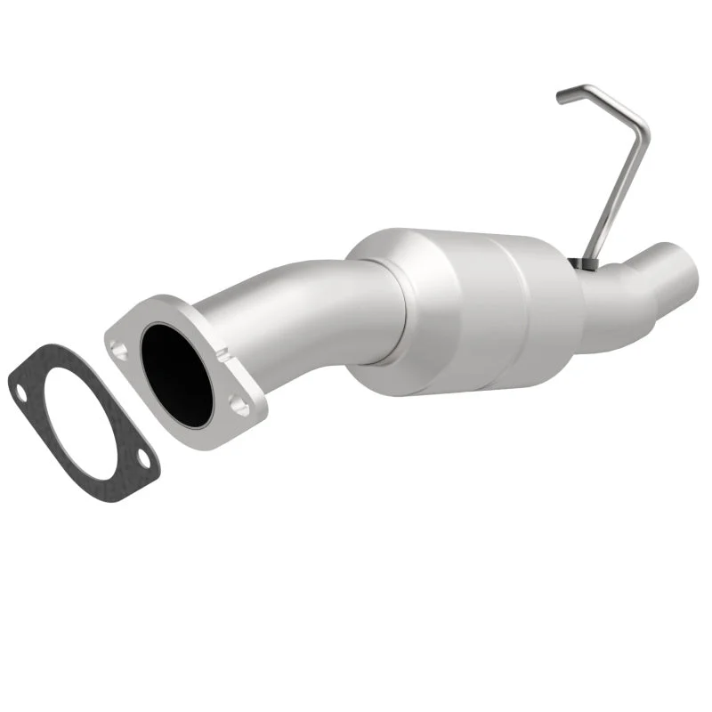 MagnaFlow Direct Fit Catalytic Converter 05 Silverado 2500HD 6.0L