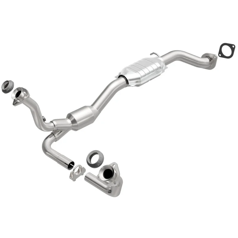 MagnaFlow Direct Fit Catalytic Converter 01-05 Chevy Blazer 4.3L 2WD