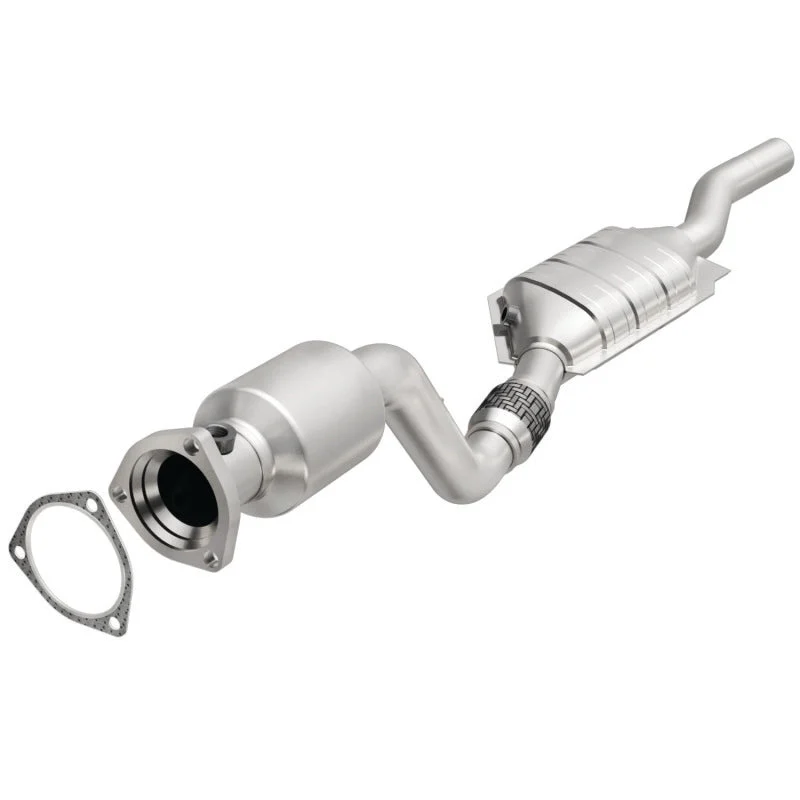 MagnaFlow Direct Fit Catalytic Converter 03 Volkswagen Passat 2.8L