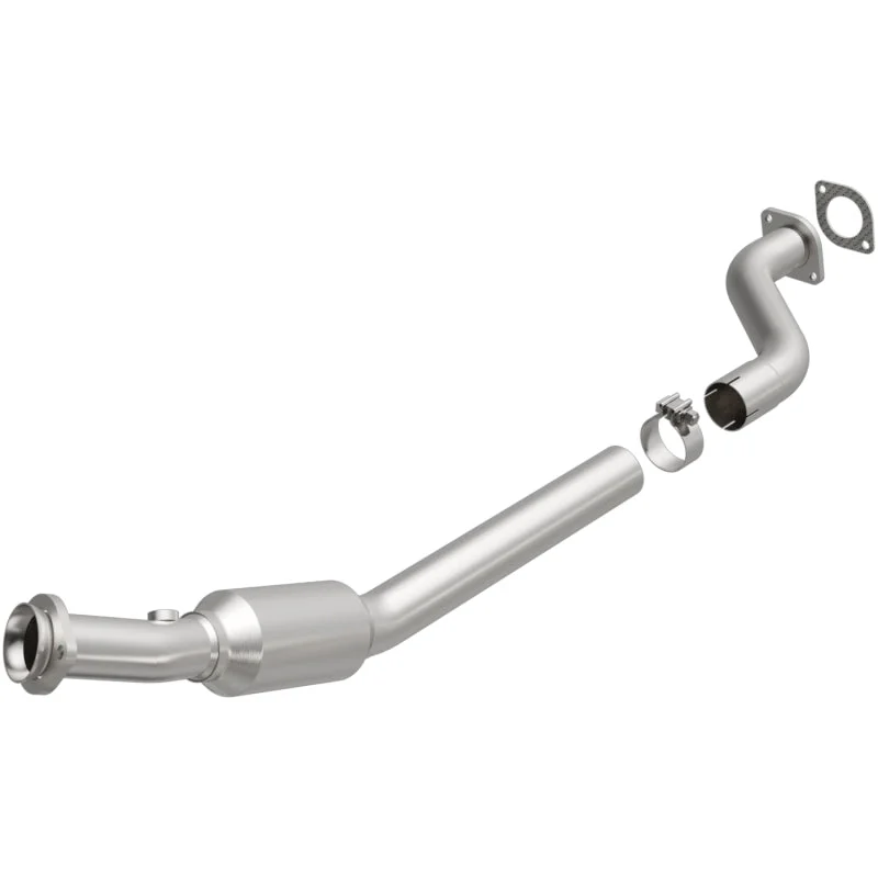 MagnaFlow Direct Fit Catalytic Converter 2005-2006 Pontiac GTO 6.0L Underbody