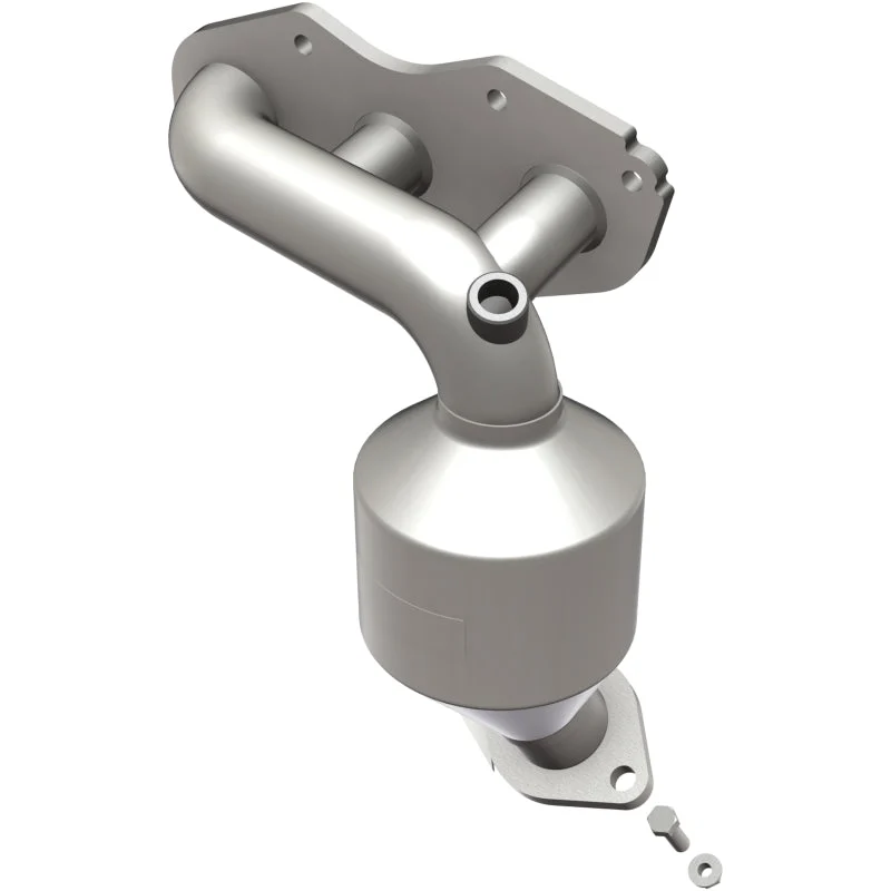 MagnaFlow Direct Fit Catalytic Converter 14-15 Toyota Highlander 3.5L Manifold