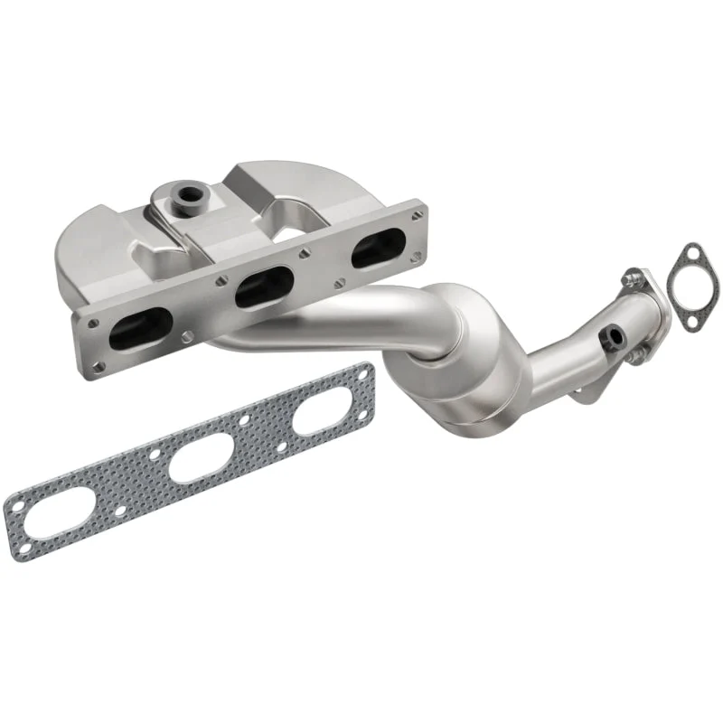 MagnaFlow Direct Fit Catalytic Converter BMW 04-05 330XI 3.0L / 04-06 X3 2.5L/3.0L
