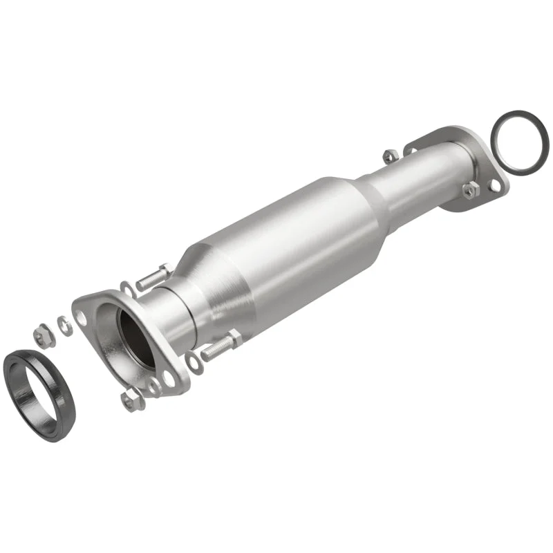 MagnaFlow Direct Fit Catalytic Converter 06-07 Mazda 6 2.3L OEM Underbody