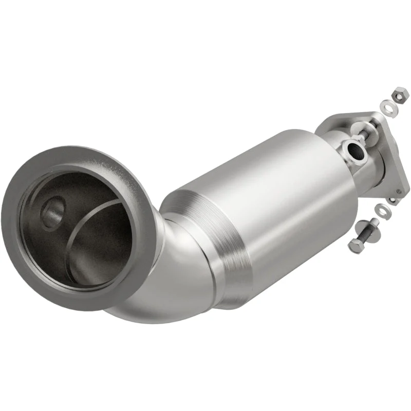 MagnaFlow 2015 M3 3 Underbody Direct Fit Converter