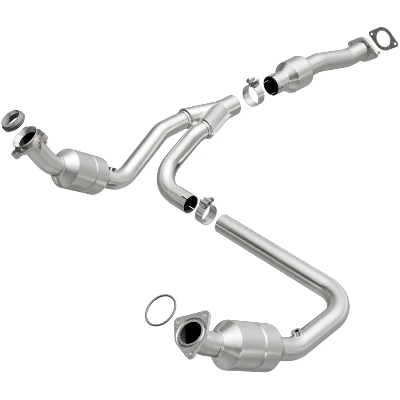 MagnaFlow Direct Fit Catalytic Converter 2011-2014 Express 1500 4.3L Underbody