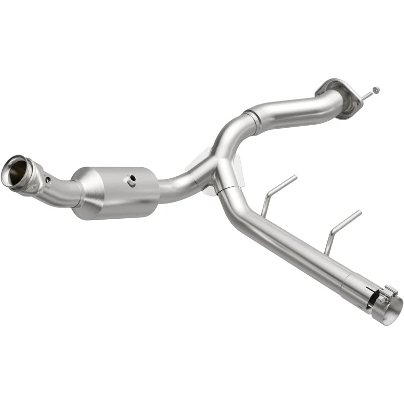 MagnaFlow 2021 Ford F-150 Right Underbody 5L Direct Fit Converter