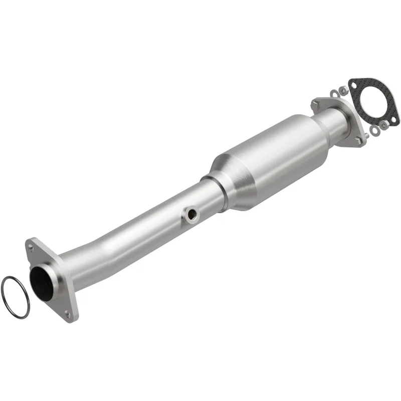 MagnaFlow 2004 Nissan Titan 5.6L Direct Fit Converter