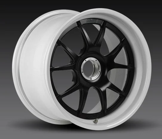 Forgeline GA3R Wheel (Porsche Centerlock)