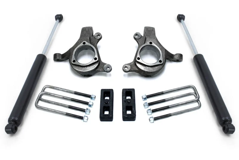 MaxTrac 99-06 GM C1500 2WD 3in/2in Spindle Lift Kit