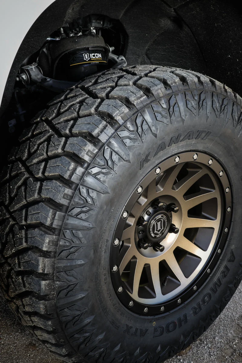 ICON 19-23 GM 1500 2.38-3.75in Stage 3 EXP Suspension System w/ Billet UCA