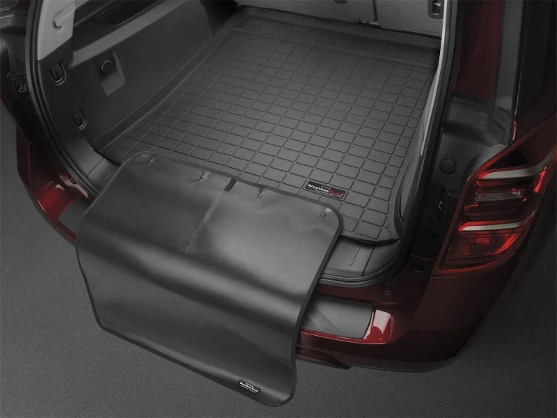 WeatherTech 2019+ Lexus UX w/o Trunk Mounted Subwoofer Cargo Liner w/ Bumper Protector - Black
